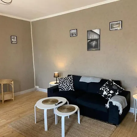 Appartement Charmant Et Cosy Saint-Estephe  Exterior photo